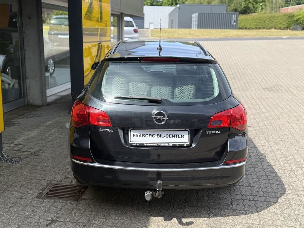 Billede af Opel Astra Sports Tourer 1,4 Turbo Enjoy Start/Stop 140HK Stc 6g