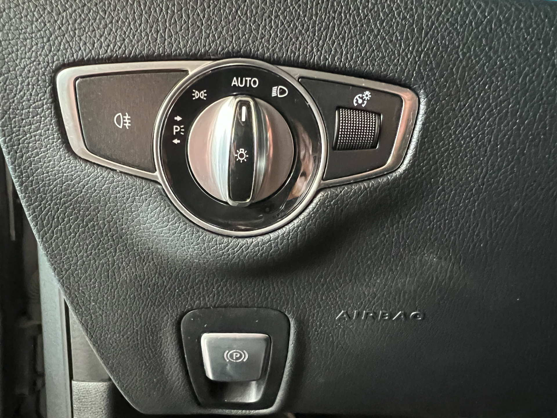 Billede af Mercedes-Benz E300 de T 2,0 Plugin-hybrid 9G-Tronic 316HK Stc Aut.