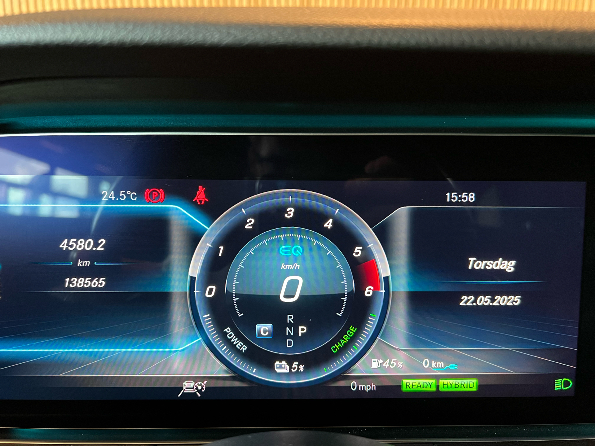 Billede af Mercedes-Benz E300 de T 2,0 Plugin-hybrid 9G-Tronic 316HK Stc Aut.