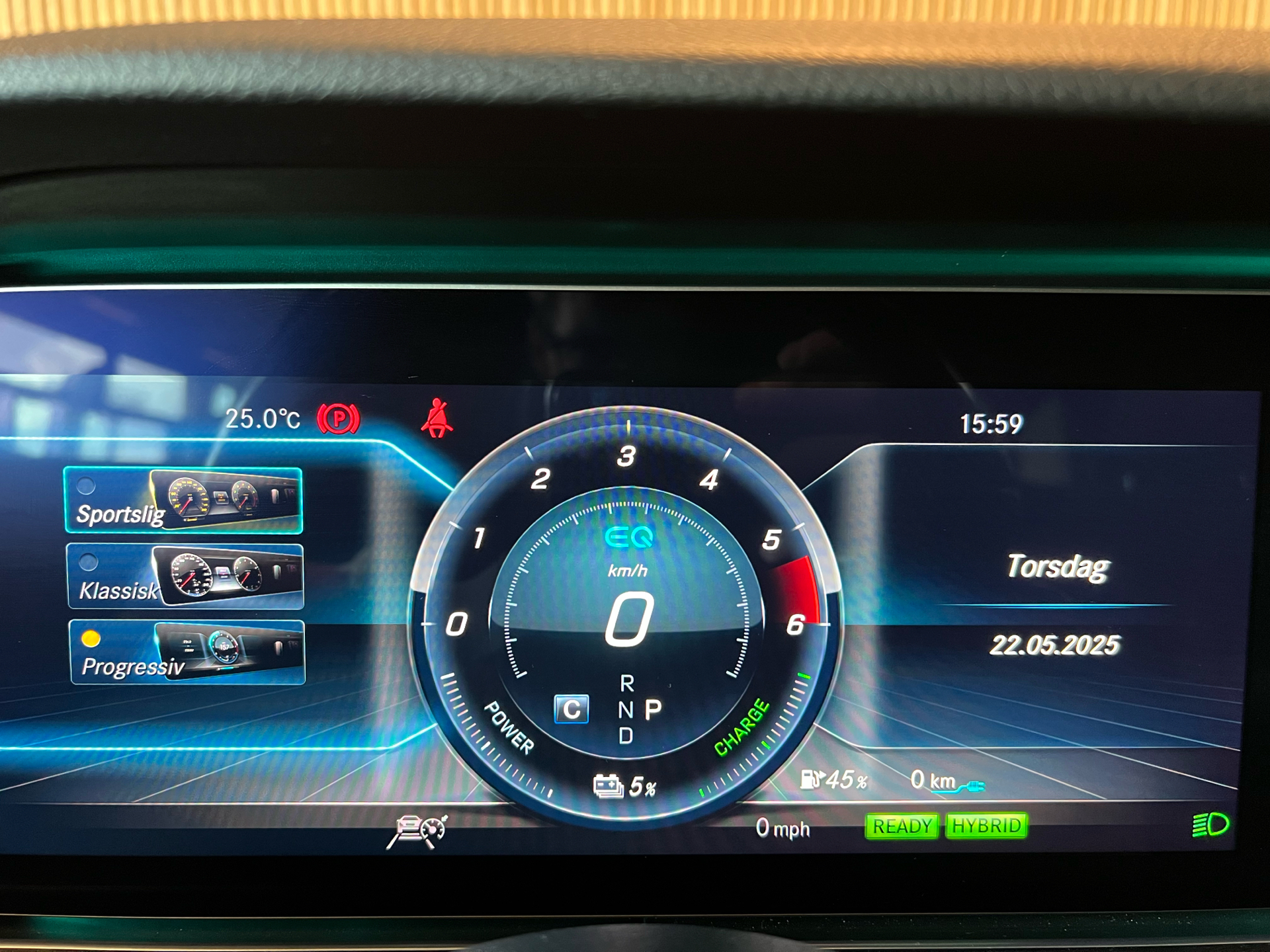 Billede af Mercedes-Benz E300 de T 2,0 Plugin-hybrid 9G-Tronic 316HK Stc Aut.