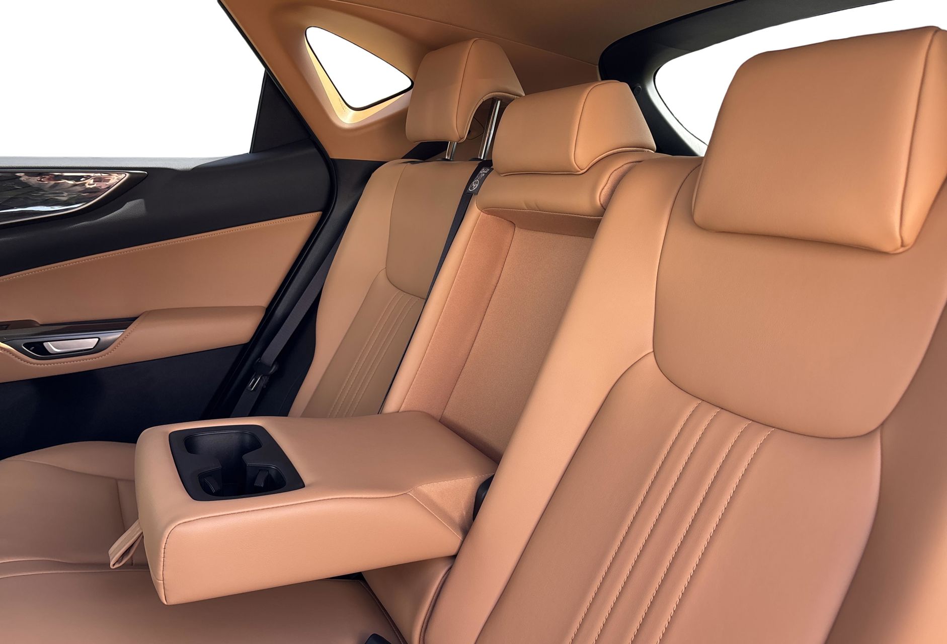 Billede af Lexus NX 450h+ 2,5 Plugin-hybrid Business Plus 4WD 309HK 5d Trinl. Gear