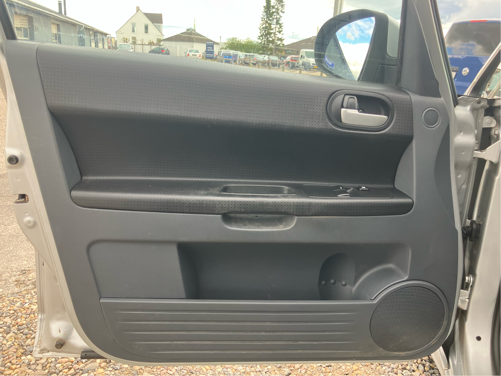 Billede af Mitsubishi Colt 1,3 ClearT Intense CP 95HK 5d