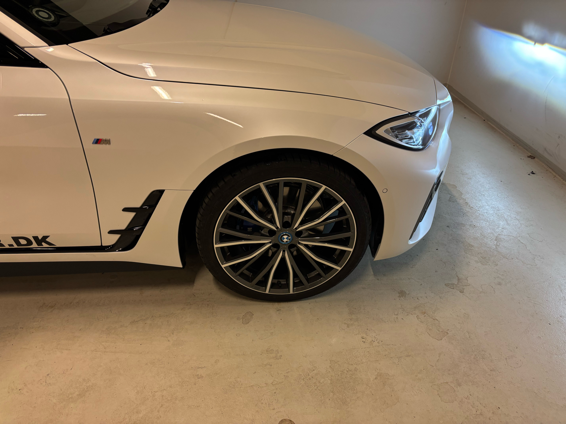 Billede af BMW i4 M50 Gran Coupé EL 4x4 544HK 5d Aut.