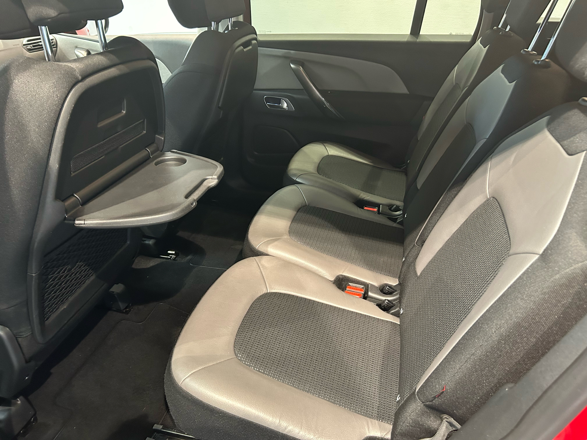 Billede af Citroën Grand C4 SpaceTourer 1,5 Blue HDi VIP EAT8 130HK 8g Aut.
