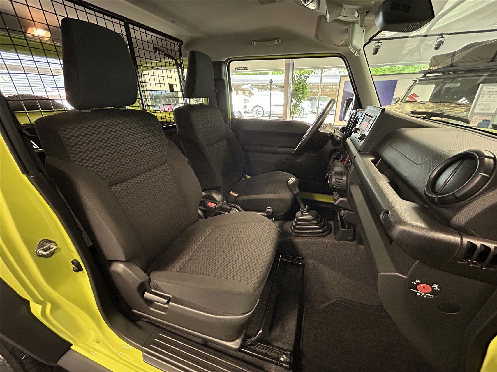 Billede af Suzuki Jimny 1,5 Active AllGrip 102HK Van