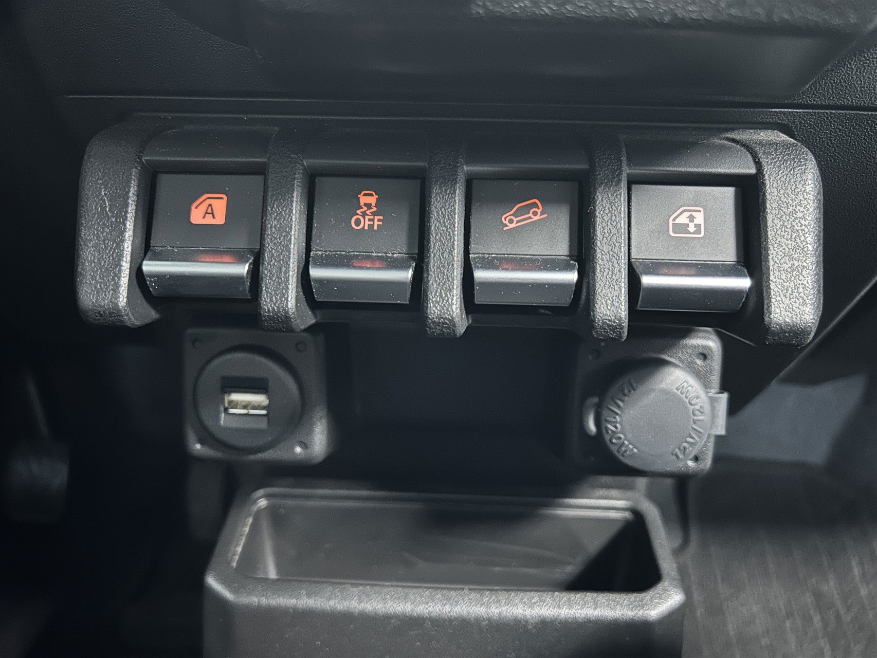 Billede af Suzuki Jimny 1,5 Active AllGrip 102HK Van