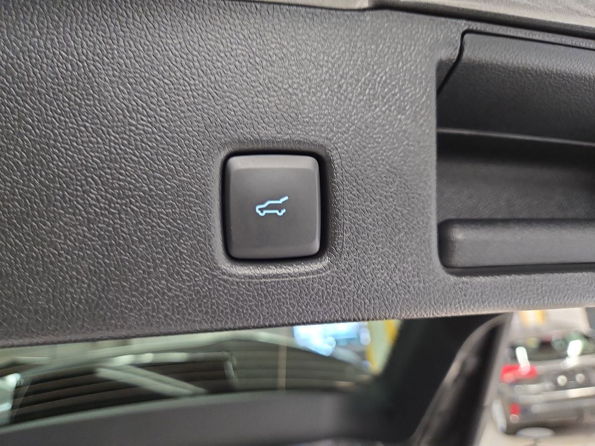 Billede af Ford Kuga 2,5 Plugin-hybrid ST-Line X CVT 243HK 5d Aut.