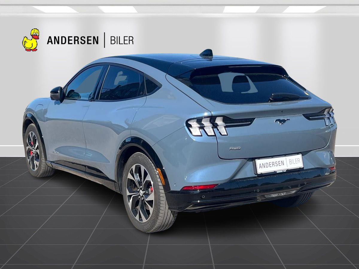 Billede af Ford Mustang Mach-E EL SR Premium AWD 269HK 5d Aut.