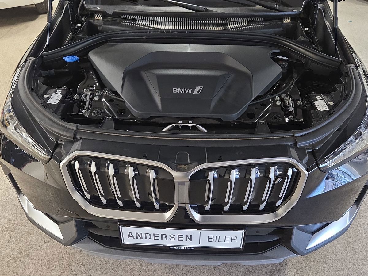 Billede af BMW iX1 xDrive30 EL 4x4 313HK 5d Aut.