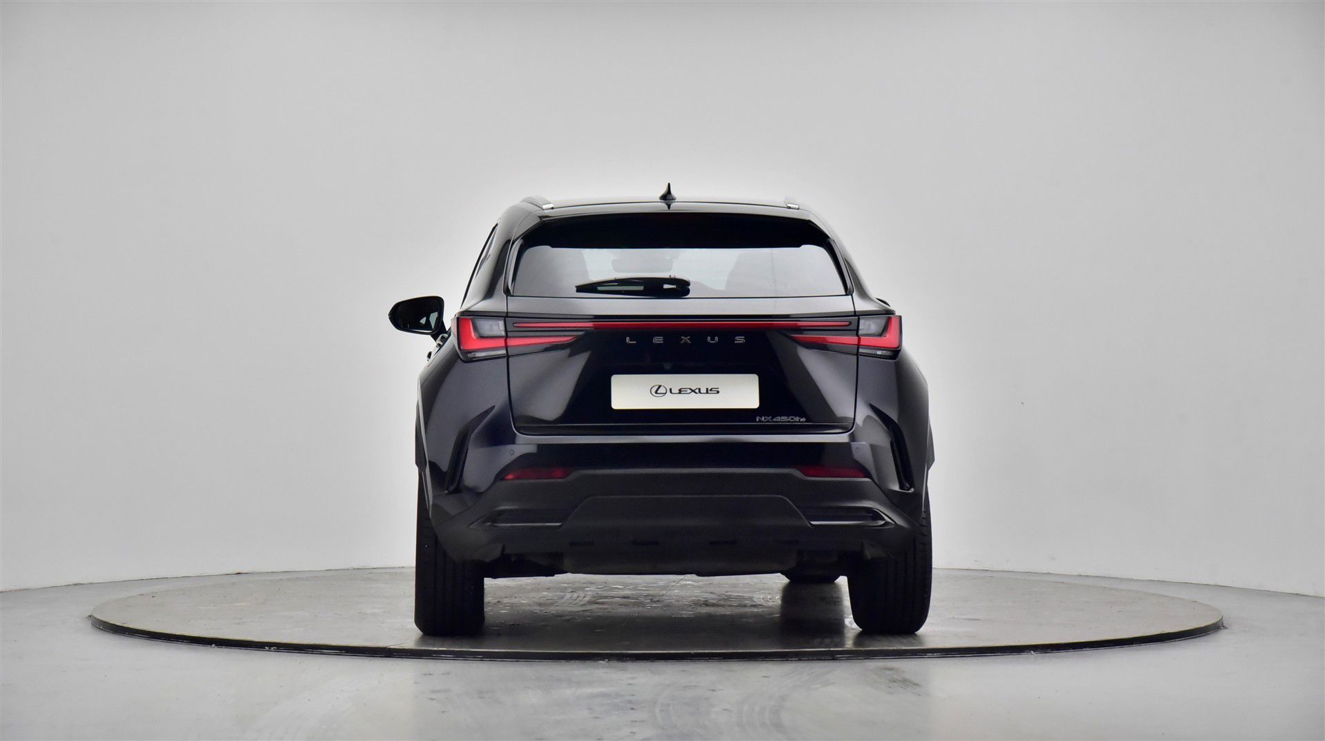 Billede af Lexus NX 450h+ 2,5 Plugin-hybrid Business Plus 4WD 309HK 5d Trinl. Gear