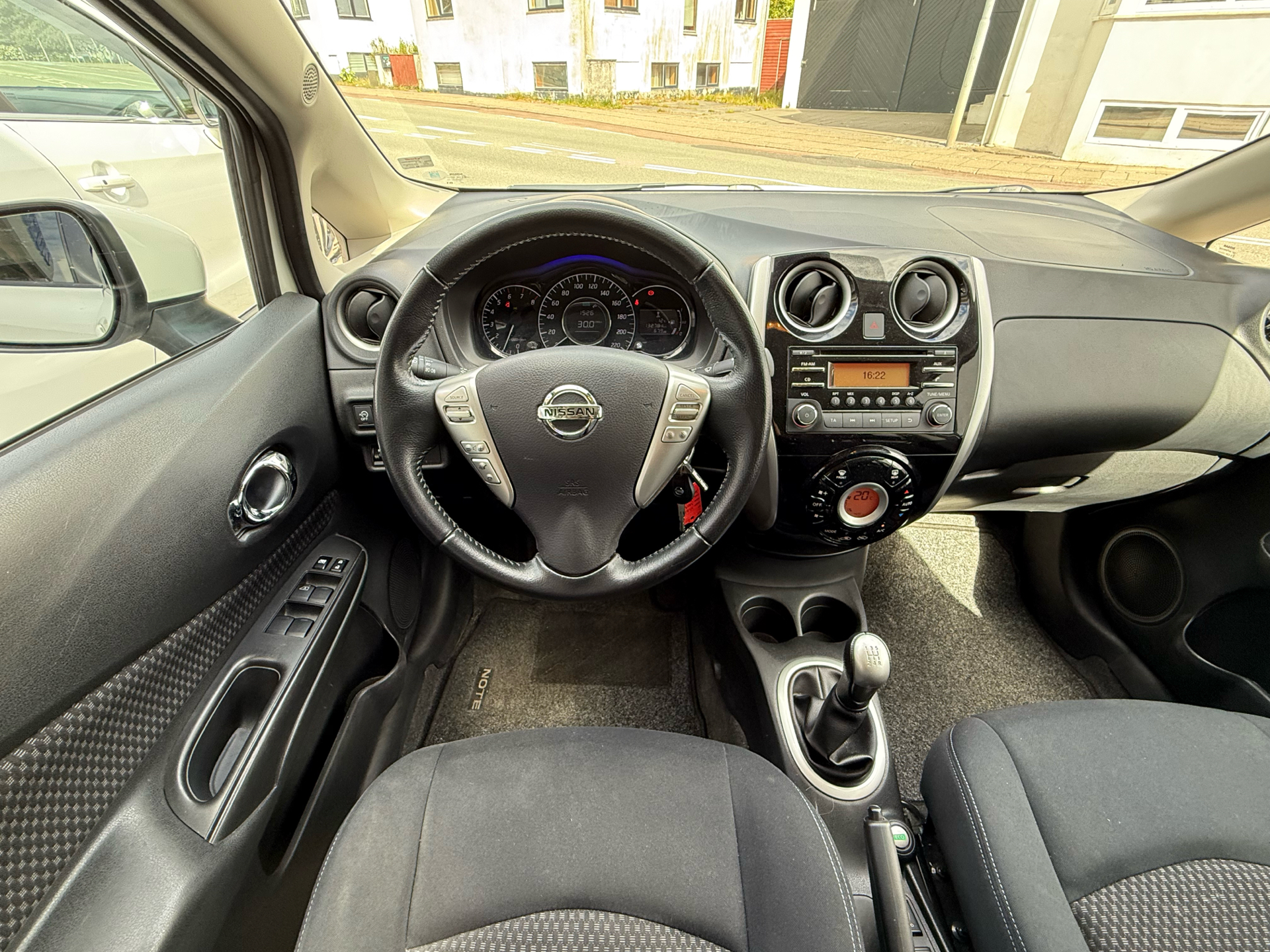 Billede af Nissan Note 1,2 Acenta Family Pack 80HK 5d