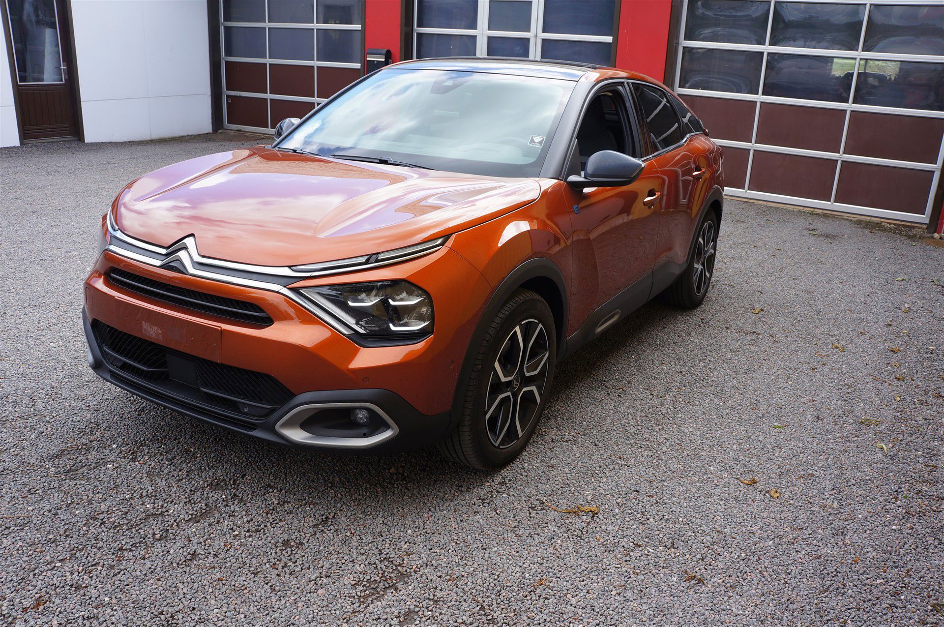 Billede af Citroën e-C4 EL Shine Sport 136HK 5d Aut.
