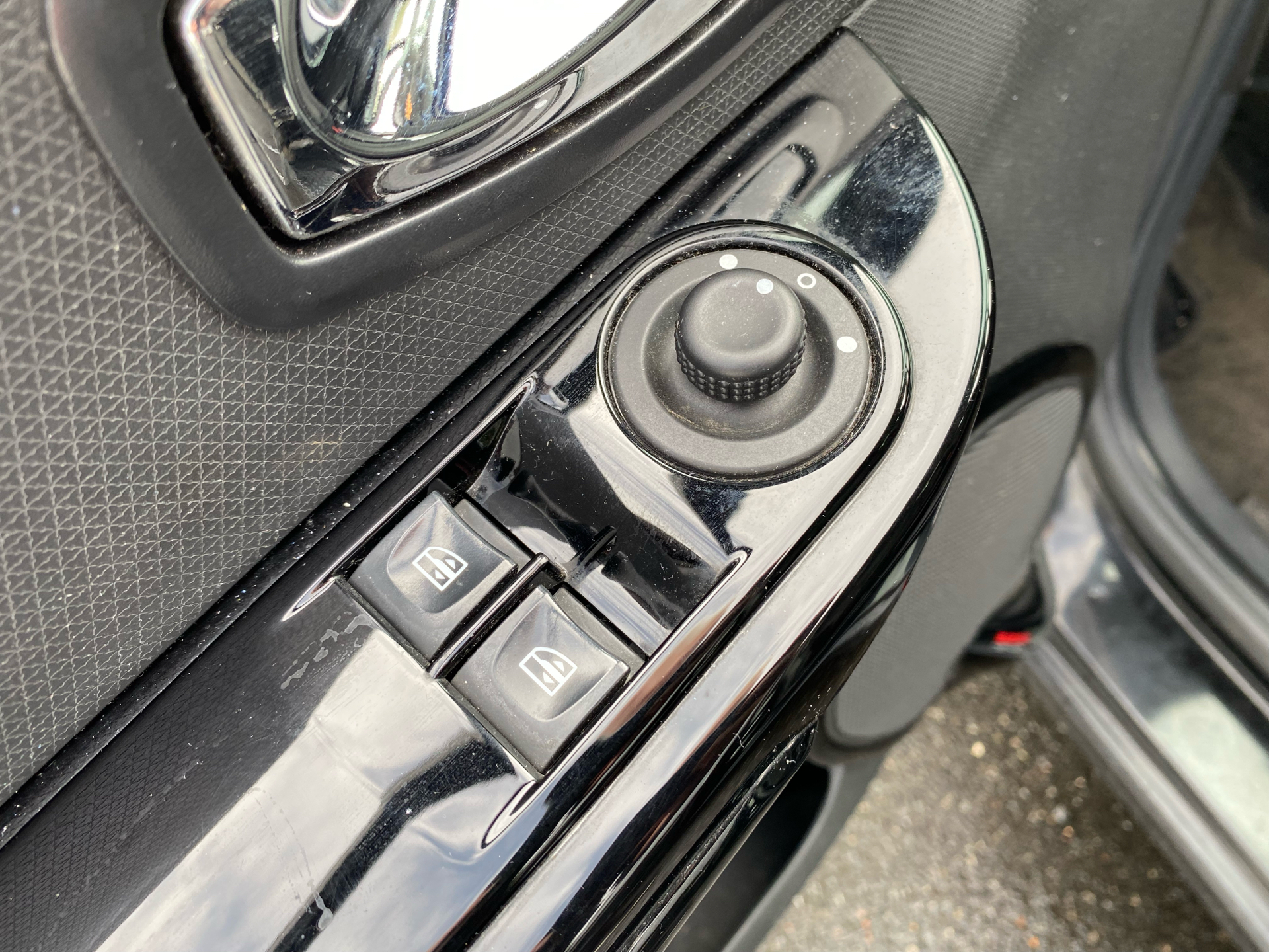 Billede af Renault Clio Sport Tourer 0,9 TCE Expression Energy 90HK Stc