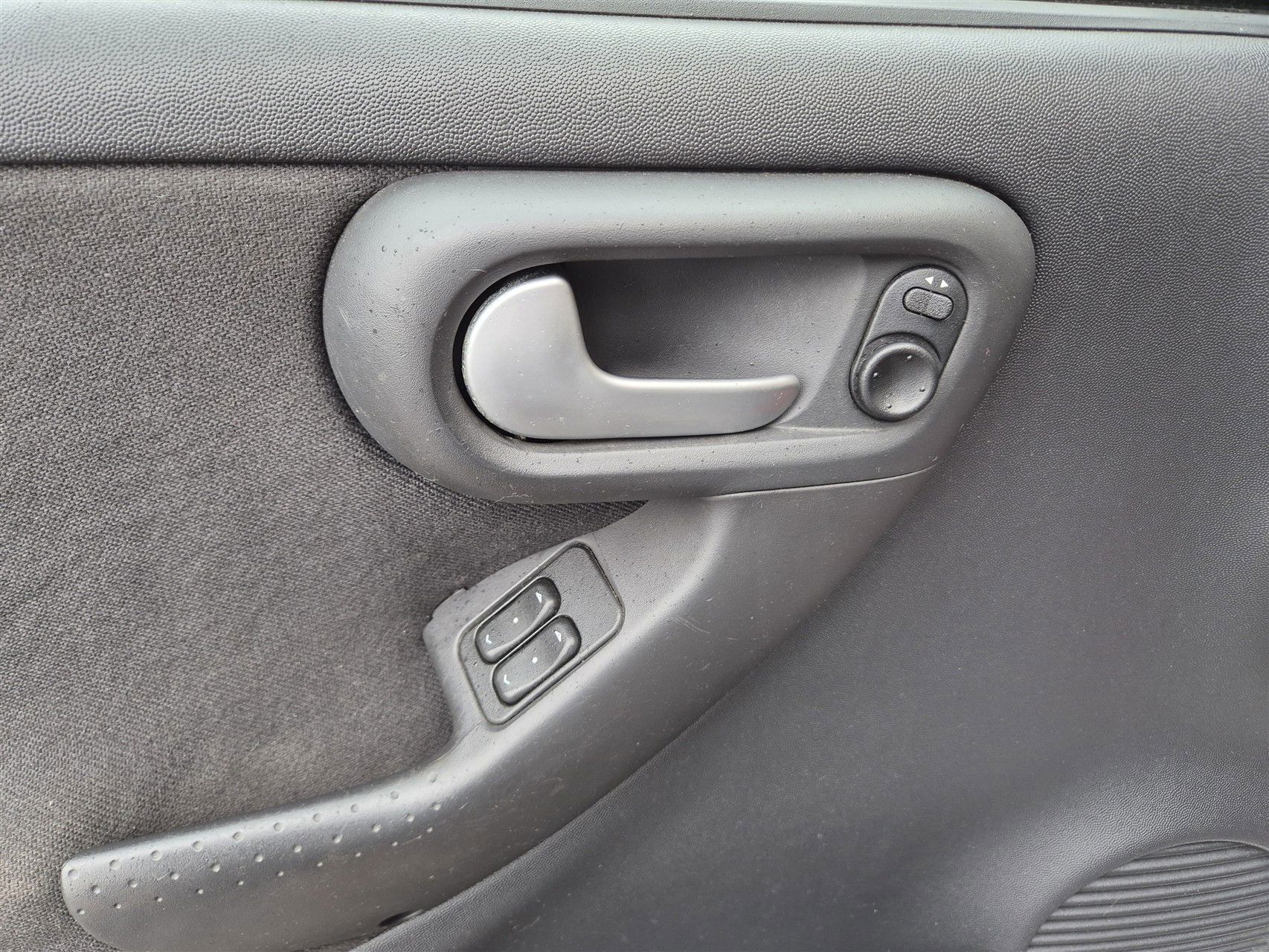 Billede af Opel Corsa 1,2 Twinport Limited 80HK 5d