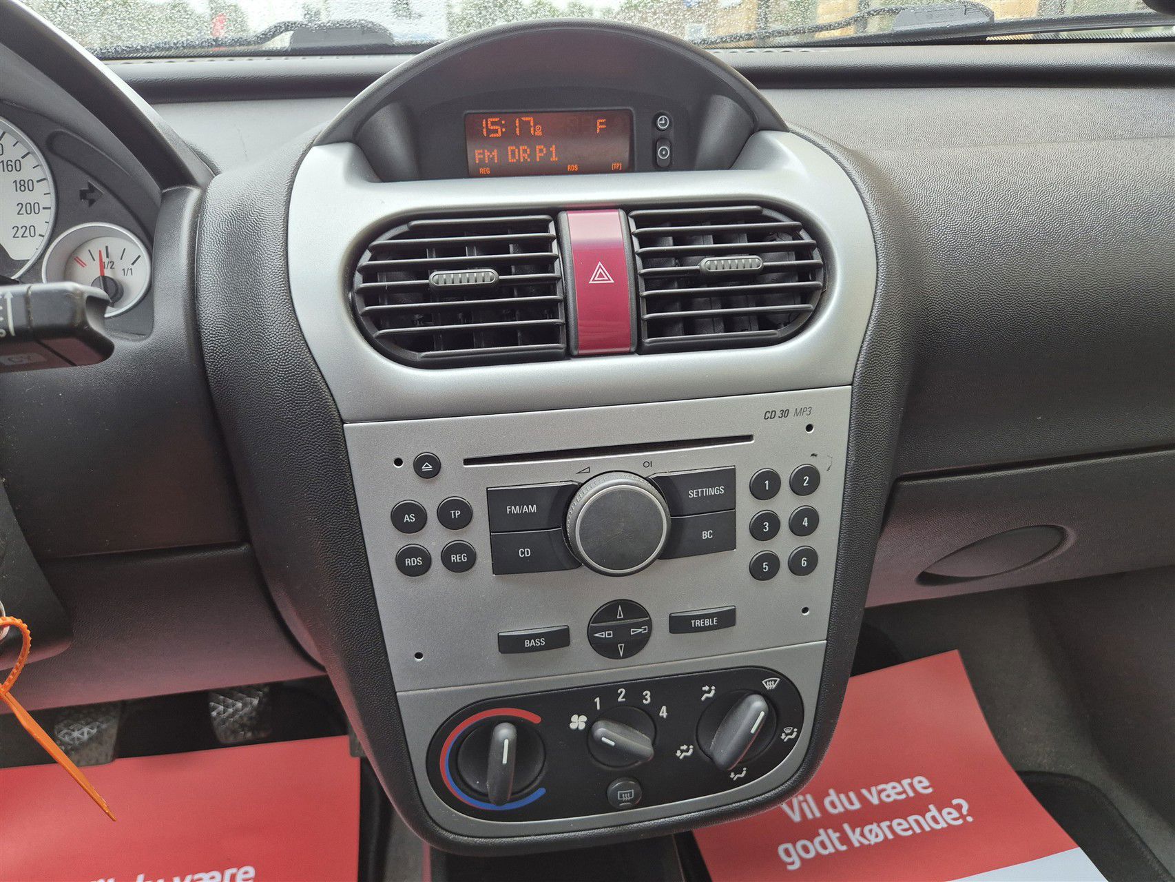 Billede af Opel Corsa 1,2 Twinport Limited 80HK 5d