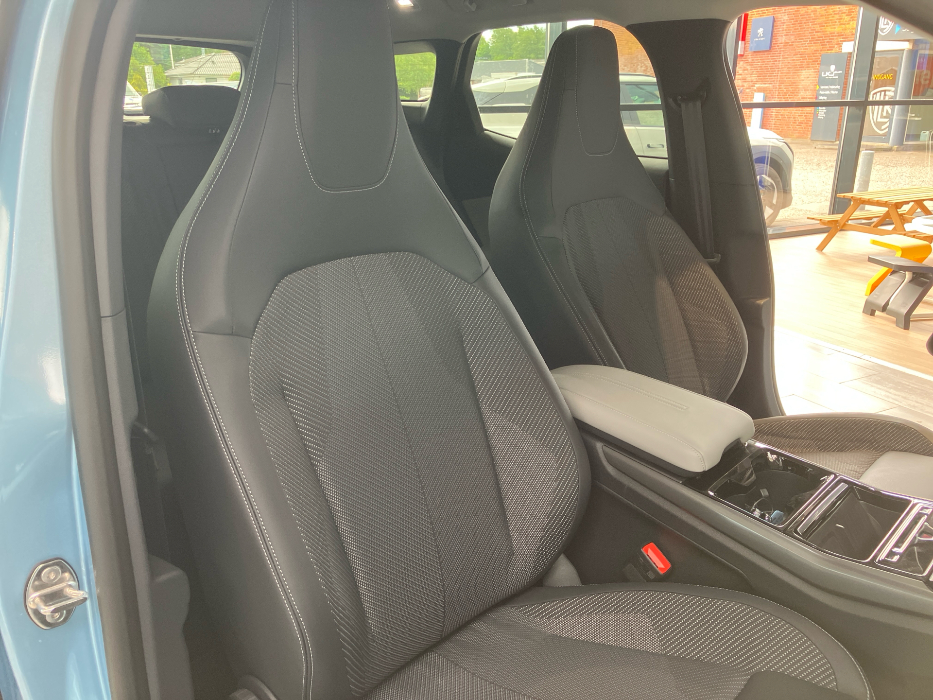 Billede af Ford Explorer EL UR Select RWD 286HK 5d Aut.