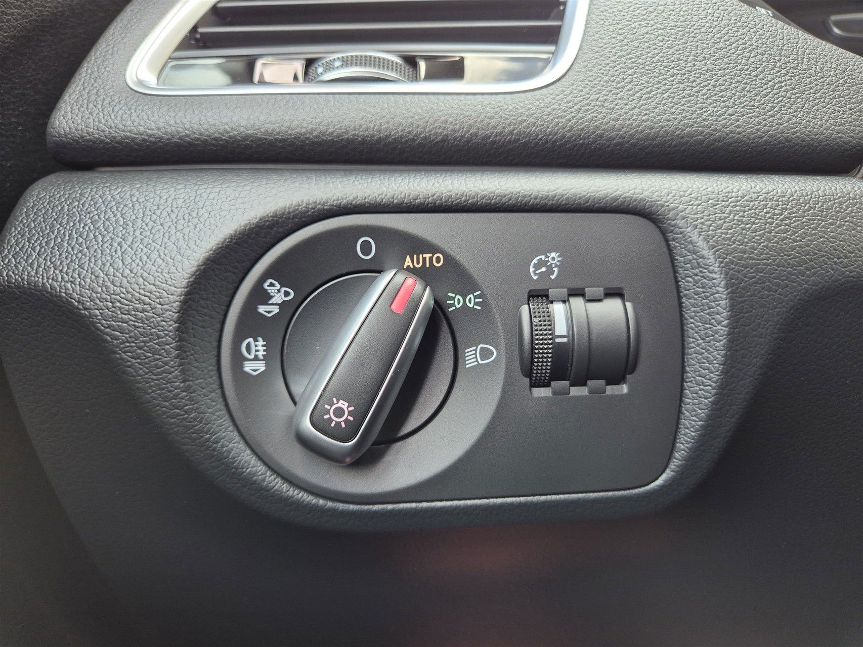 Billede af Audi Q3 1,4 TFSI Sport S Tronic 150HK 5d 7g Aut.