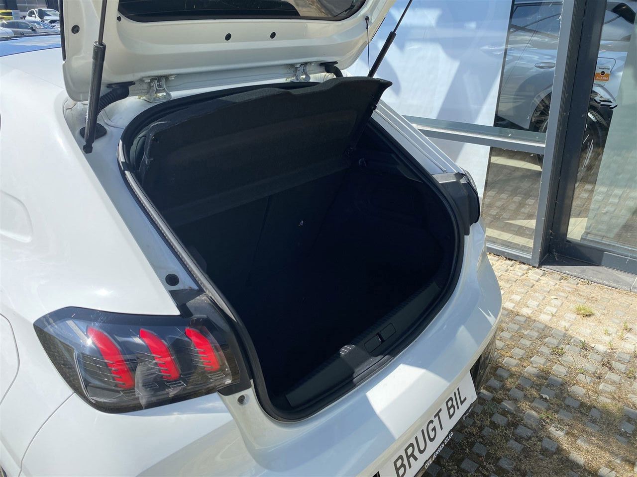 Billede af Peugeot 208 1,2 PureTech Edition 210+ 100HK 5d 6g