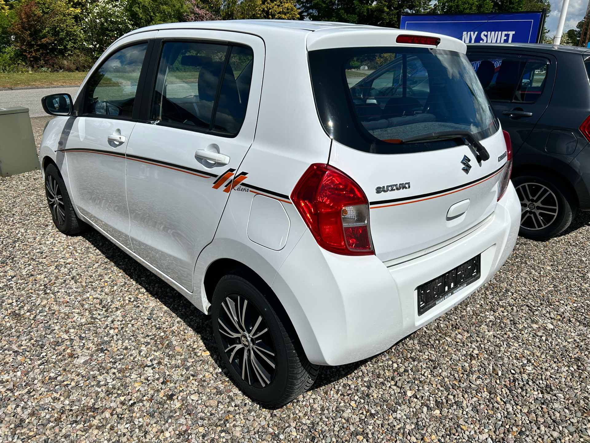 Billede af Suzuki Celerio 1,0 Dualjet 12V Club 68HK 5d
