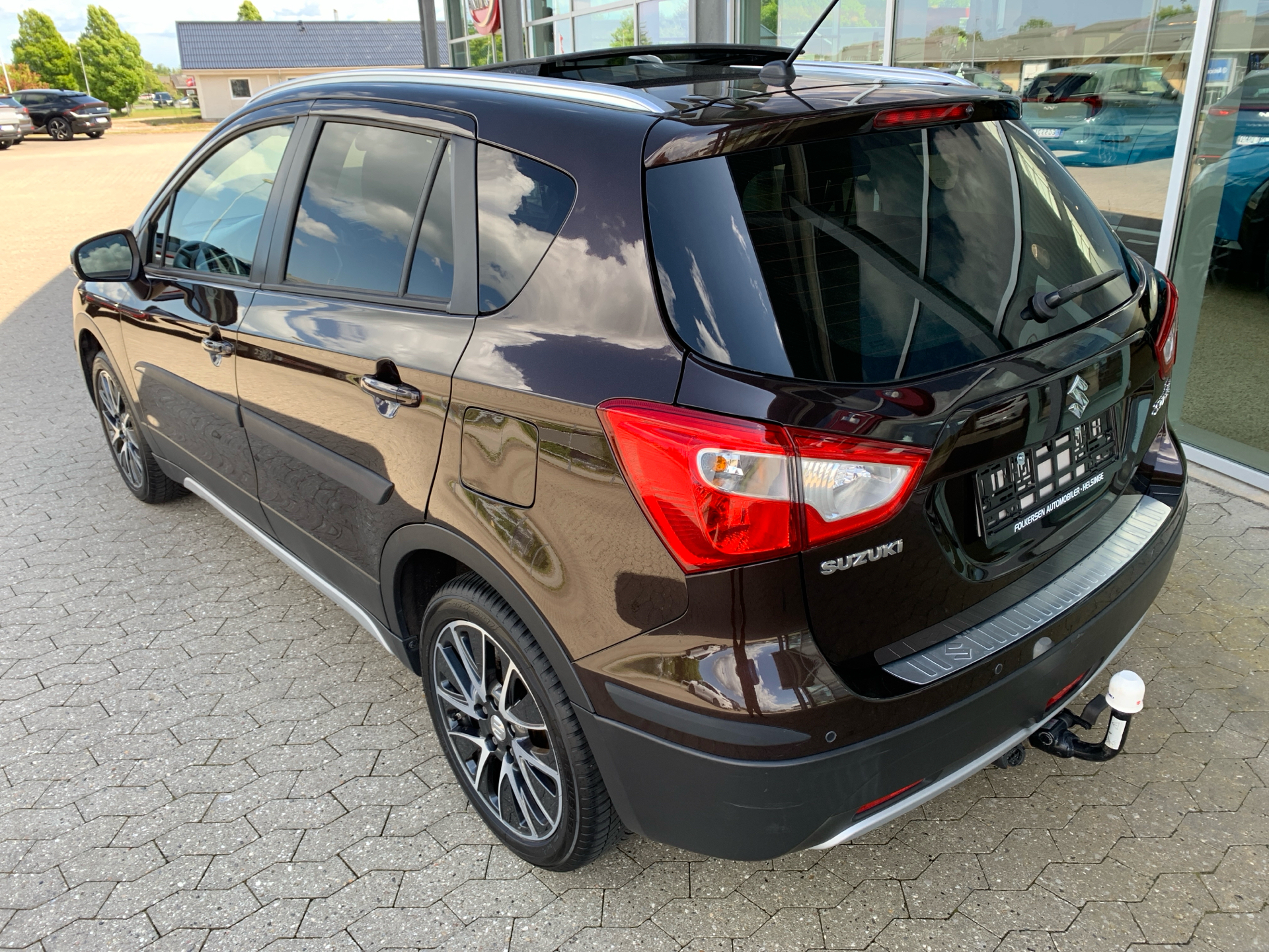 Billede af Suzuki S-Cross 1,6 16V Active Sun 120HK 5d