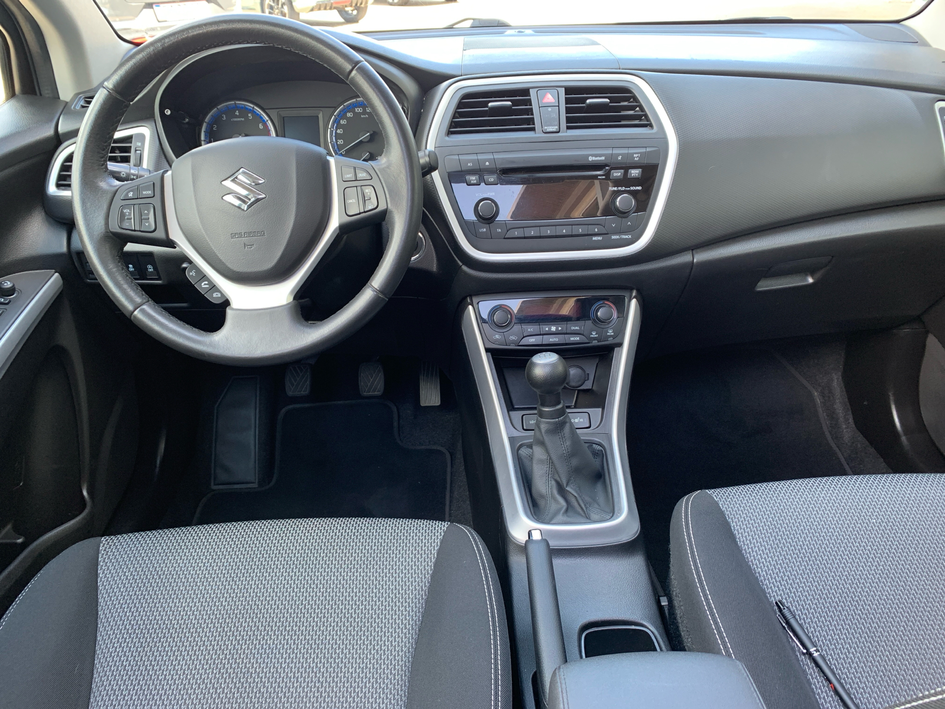 Billede af Suzuki S-Cross 1,6 16V Active Sun 120HK 5d