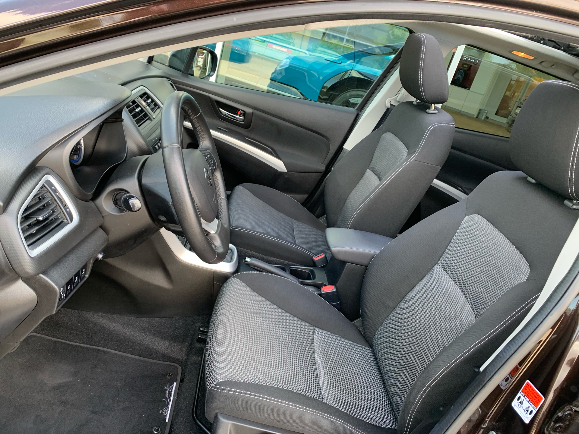 Billede af Suzuki S-Cross 1,6 16V Active Sun 120HK 5d