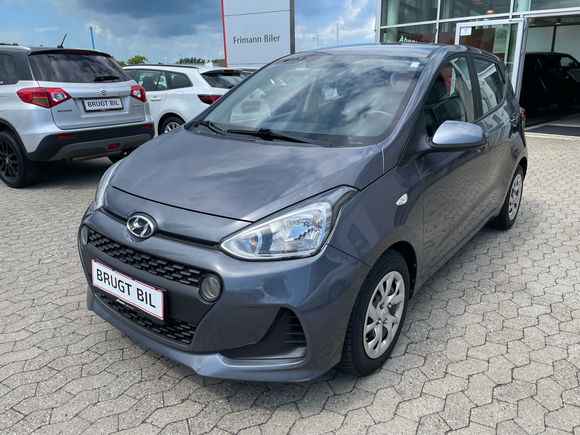 Billede af Hyundai i10 1,0 Eco Summer Komfort Edition 67HK 5d