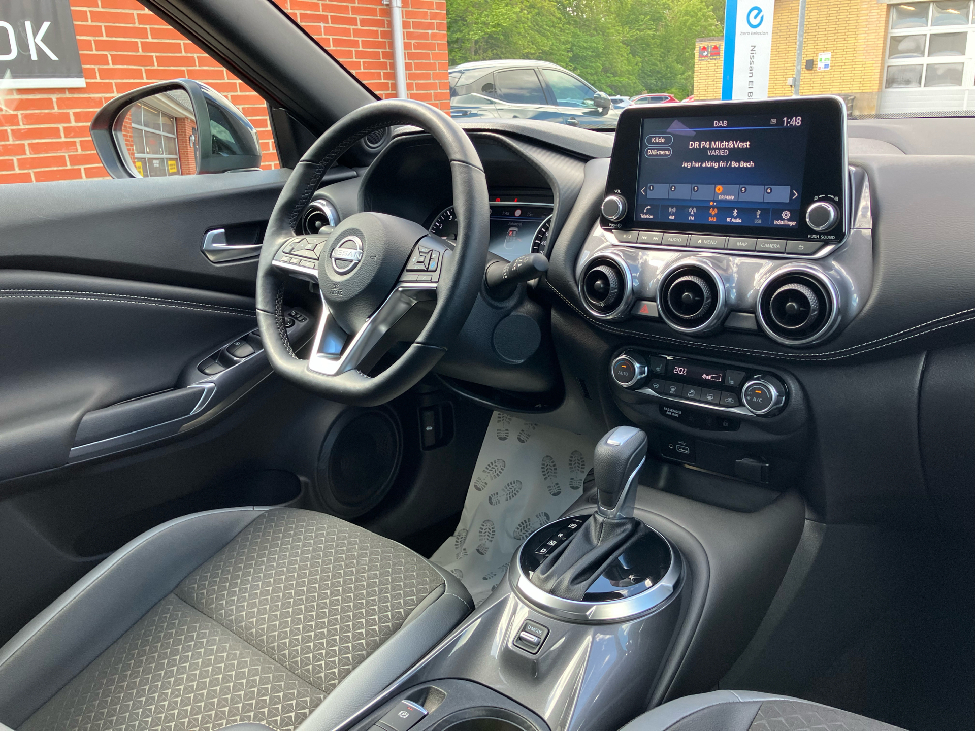 Billede af Nissan Juke 1,0 Dig-T N-Connecta DCT 114HK 5d 7g Aut.