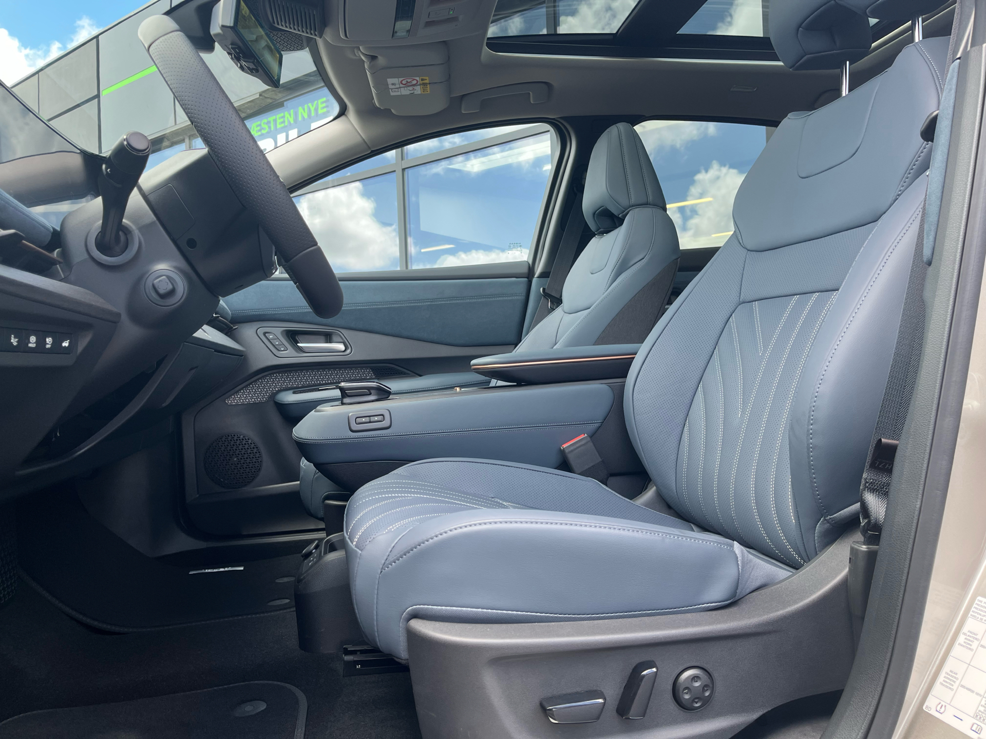 Billede af Nissan Ariya EL Evolve e-4orce 301HK 5d Aut.