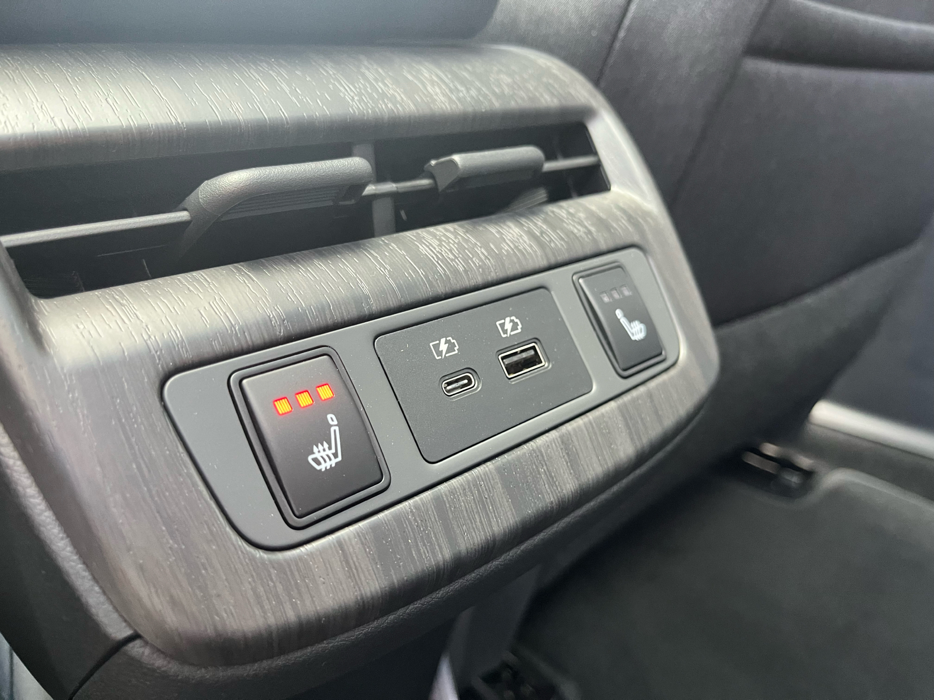 Billede af Nissan Ariya EL Evolve e-4orce 301HK 5d Aut.