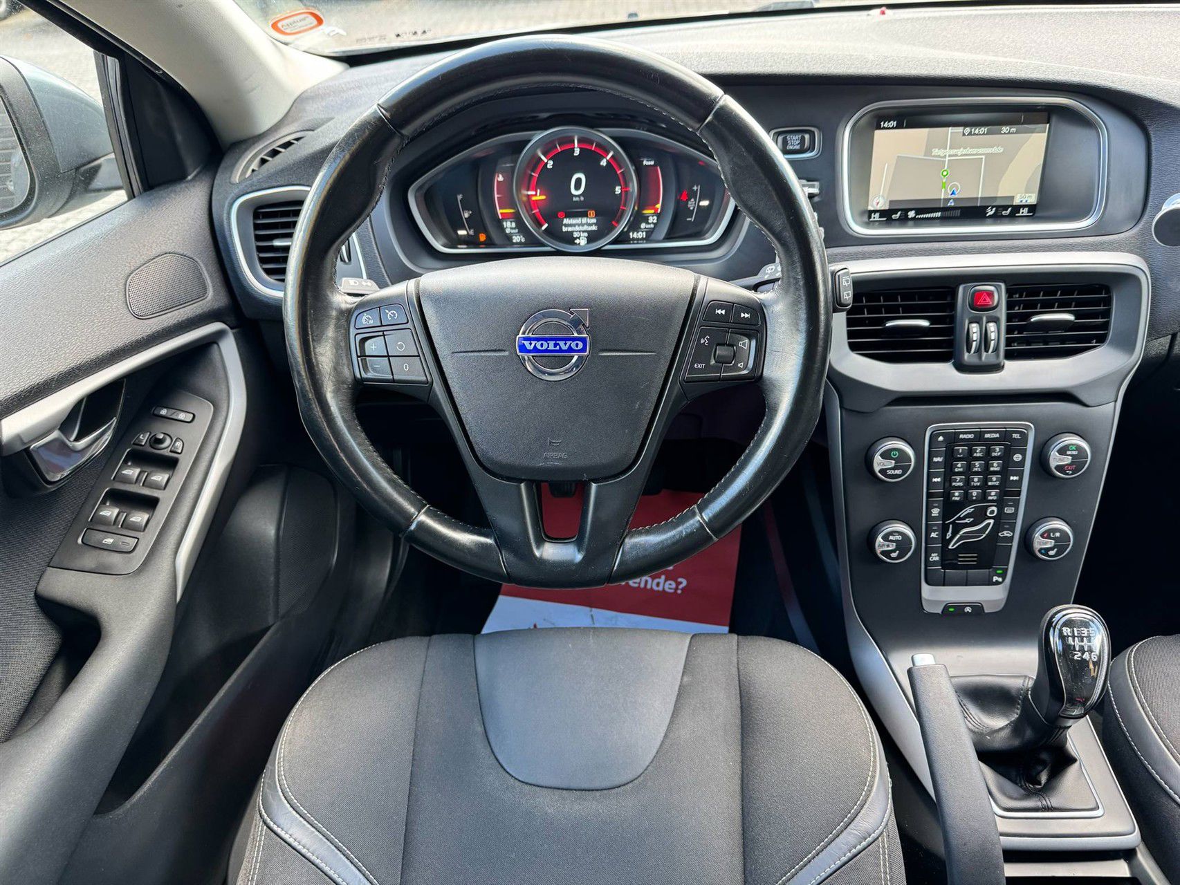 Billede af Volvo V40 1,6 D2 DRIVe-E Kinetic 115HK 5d 6g