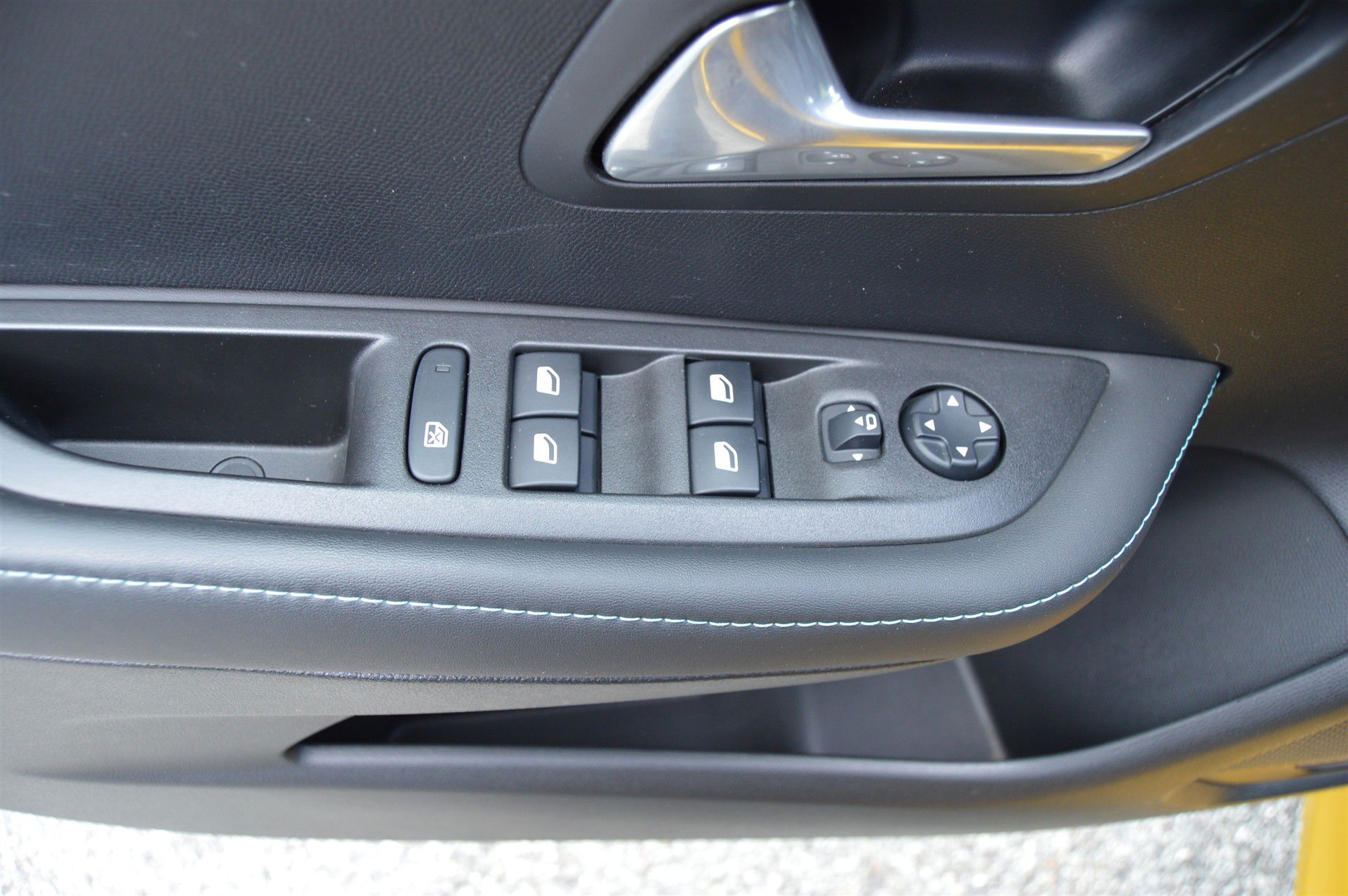 Billede af Peugeot 208 1,2 PureTech Selection Tech 100HK 5d 6g