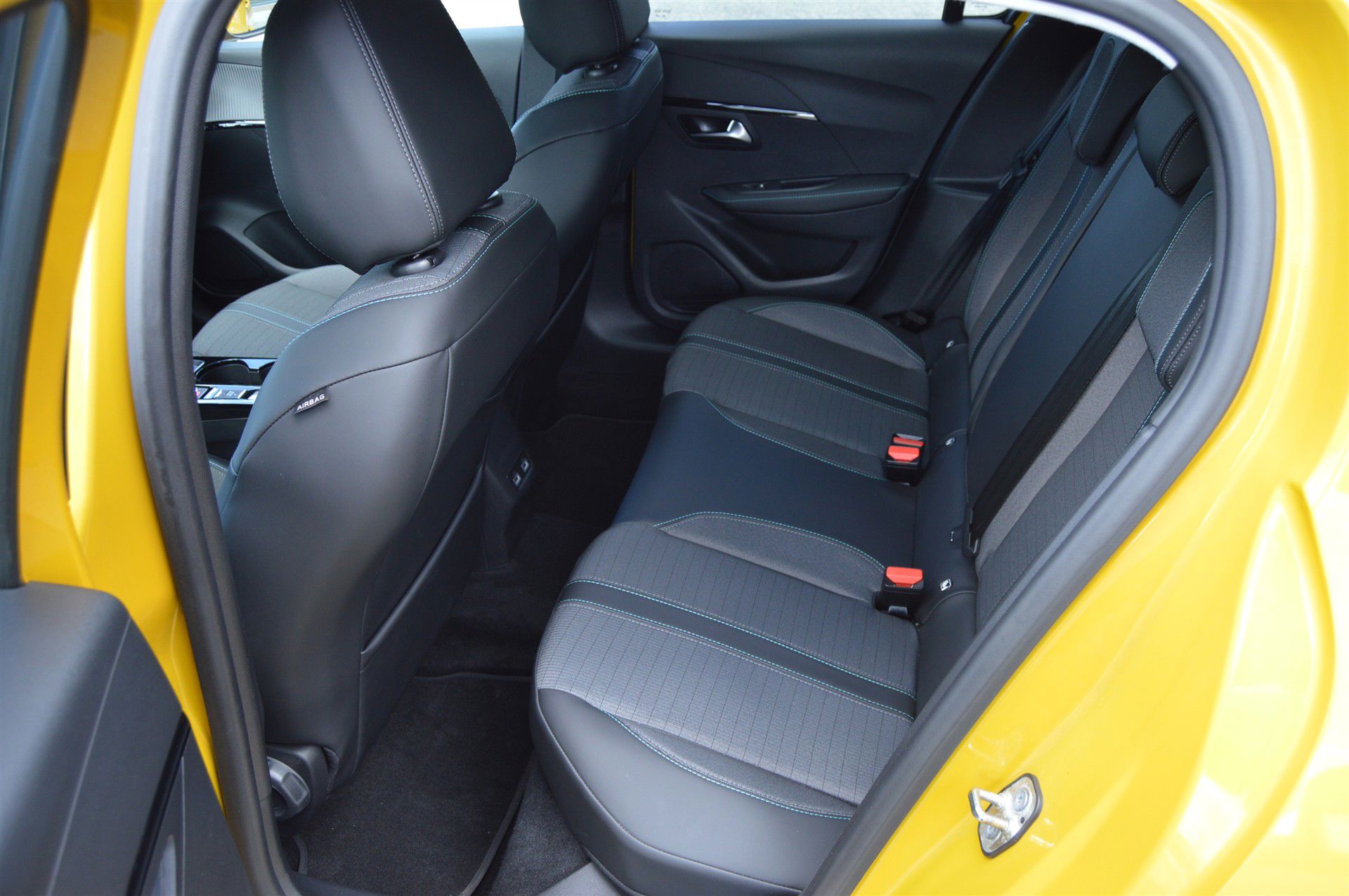 Billede af Peugeot 208 1,2 PureTech Selection Tech 100HK 5d 6g