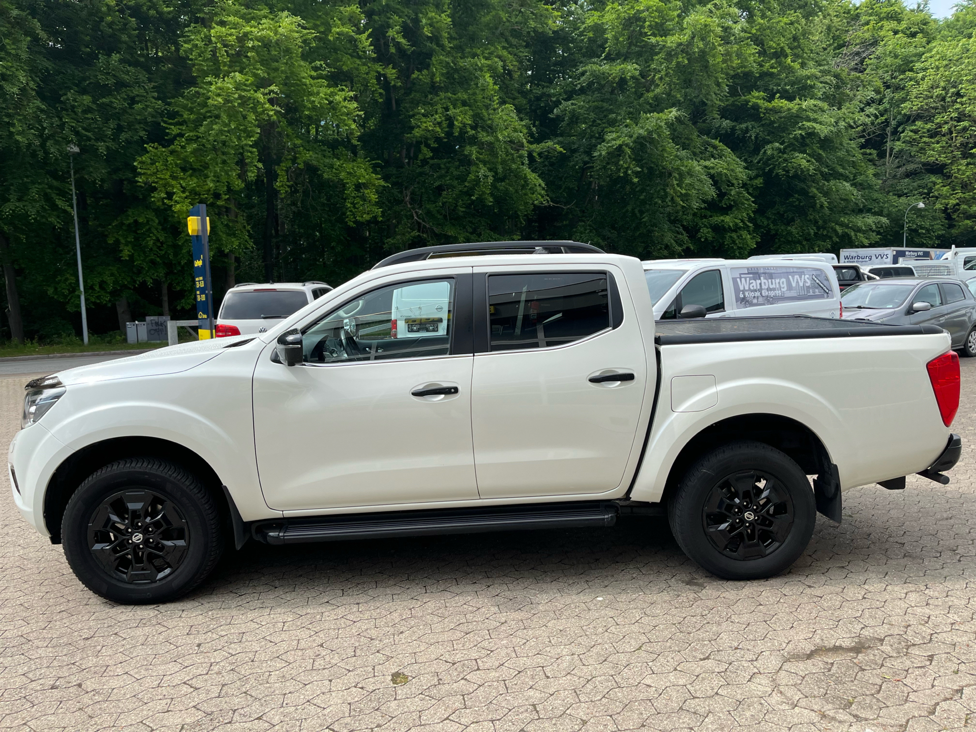 Billede af Nissan Navara Dob. Cab 2,3 DCi N-Guard 4x4 190HK DobKab 7g Aut.