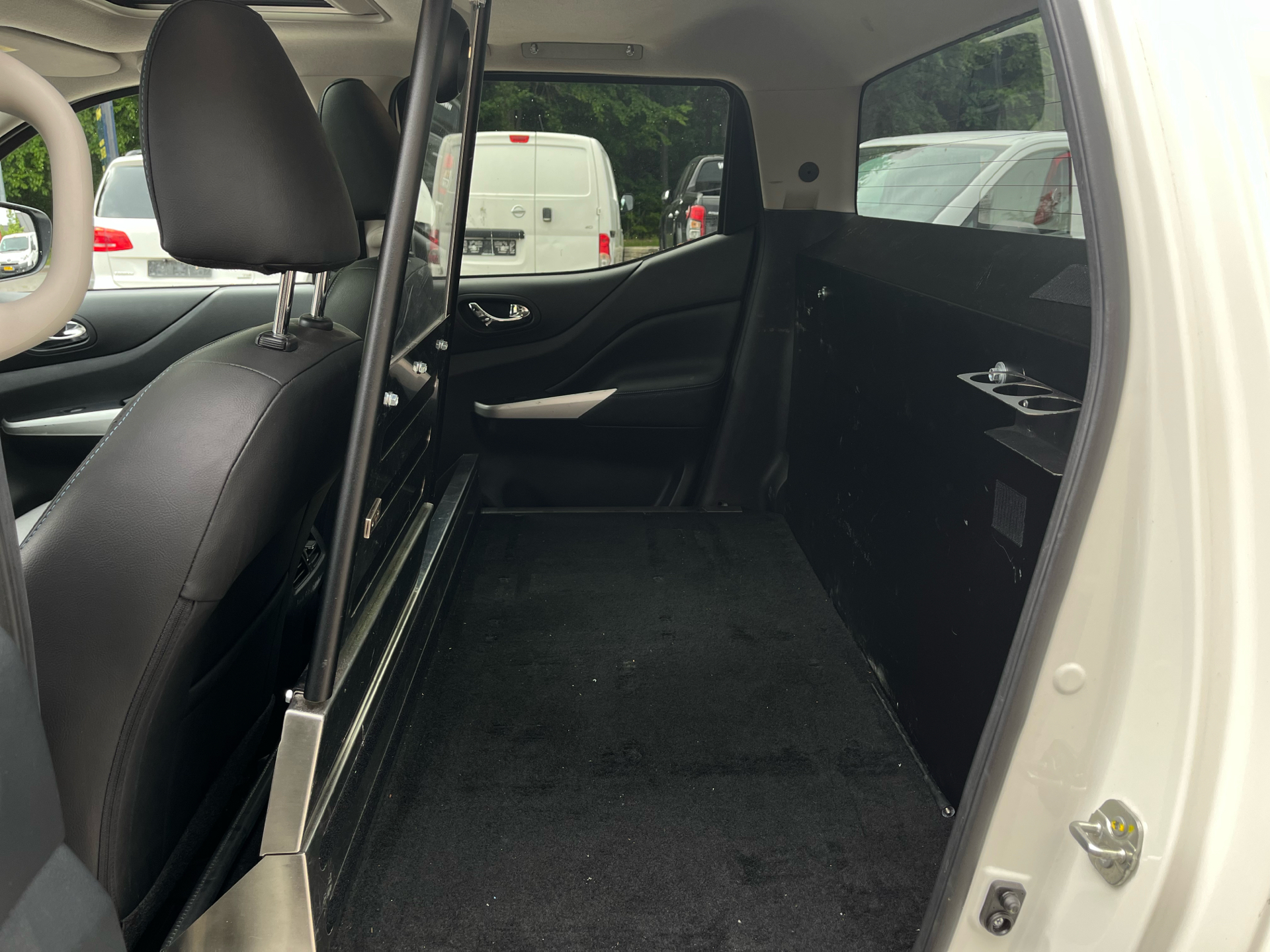 Billede af Nissan Navara Dob. Cab 2,3 DCi N-Guard 4x4 190HK DobKab 7g Aut.