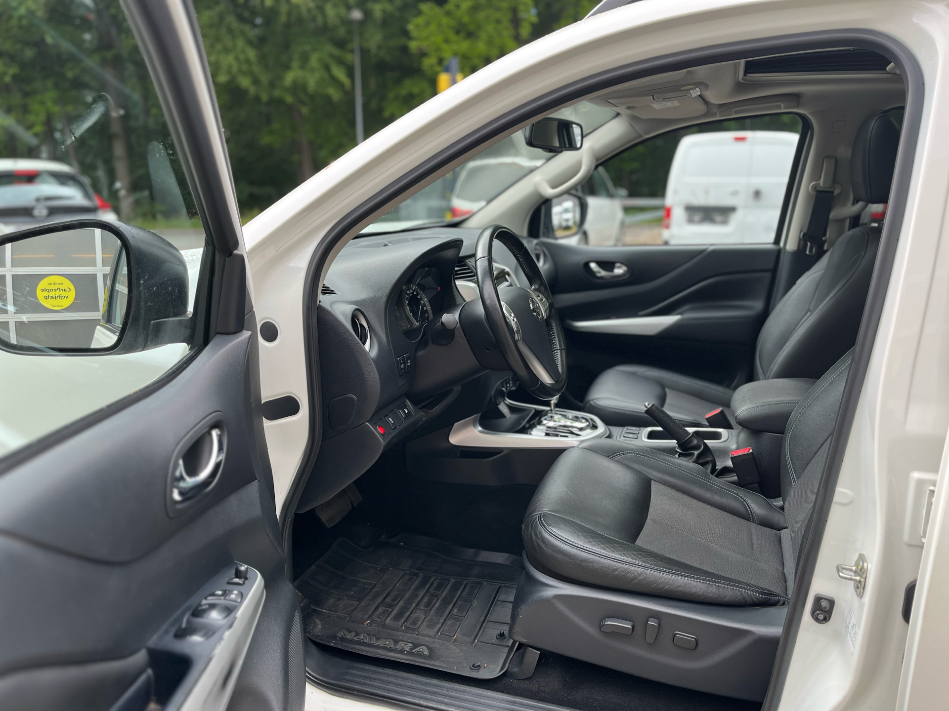 Billede af Nissan Navara Dob. Cab 2,3 DCi N-Guard 4x4 190HK DobKab 7g Aut.