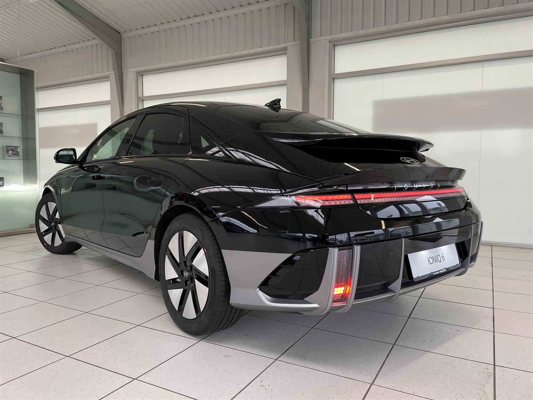 Billede af Hyundai Ioniq 6 Electric 77,4 kWh Ultimate 229HK Aut.