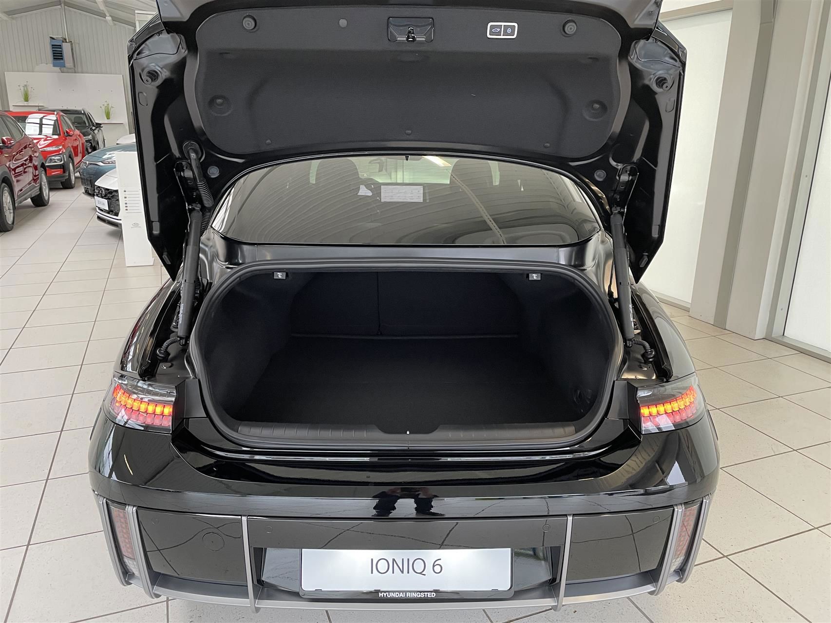 Billede af Hyundai Ioniq 6 Electric 77,4 kWh Ultimate 229HK Aut.