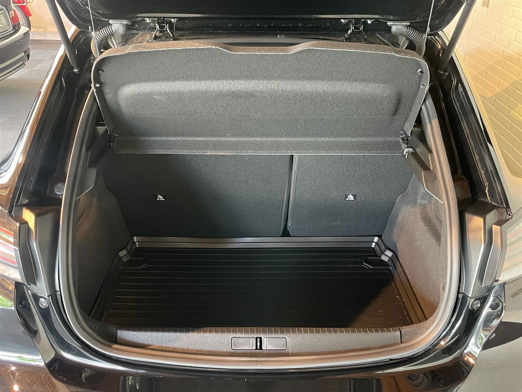 Billede af Peugeot 208 1,2 PureTech Allure+ 100HK 5d 6g
