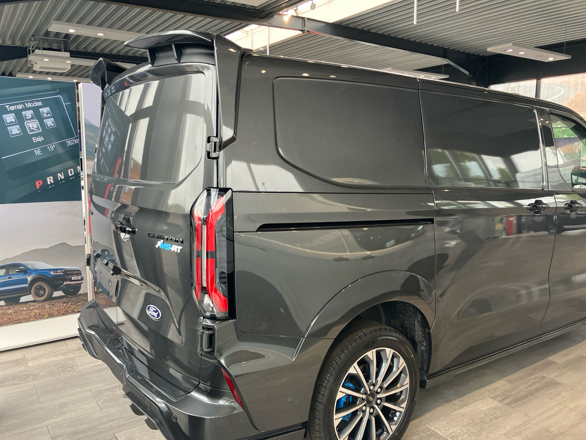 Billede af Ford Transit Custom 300 L1H1 2,0 EcoBlue MS-RT 170HK Van 8g Aut.