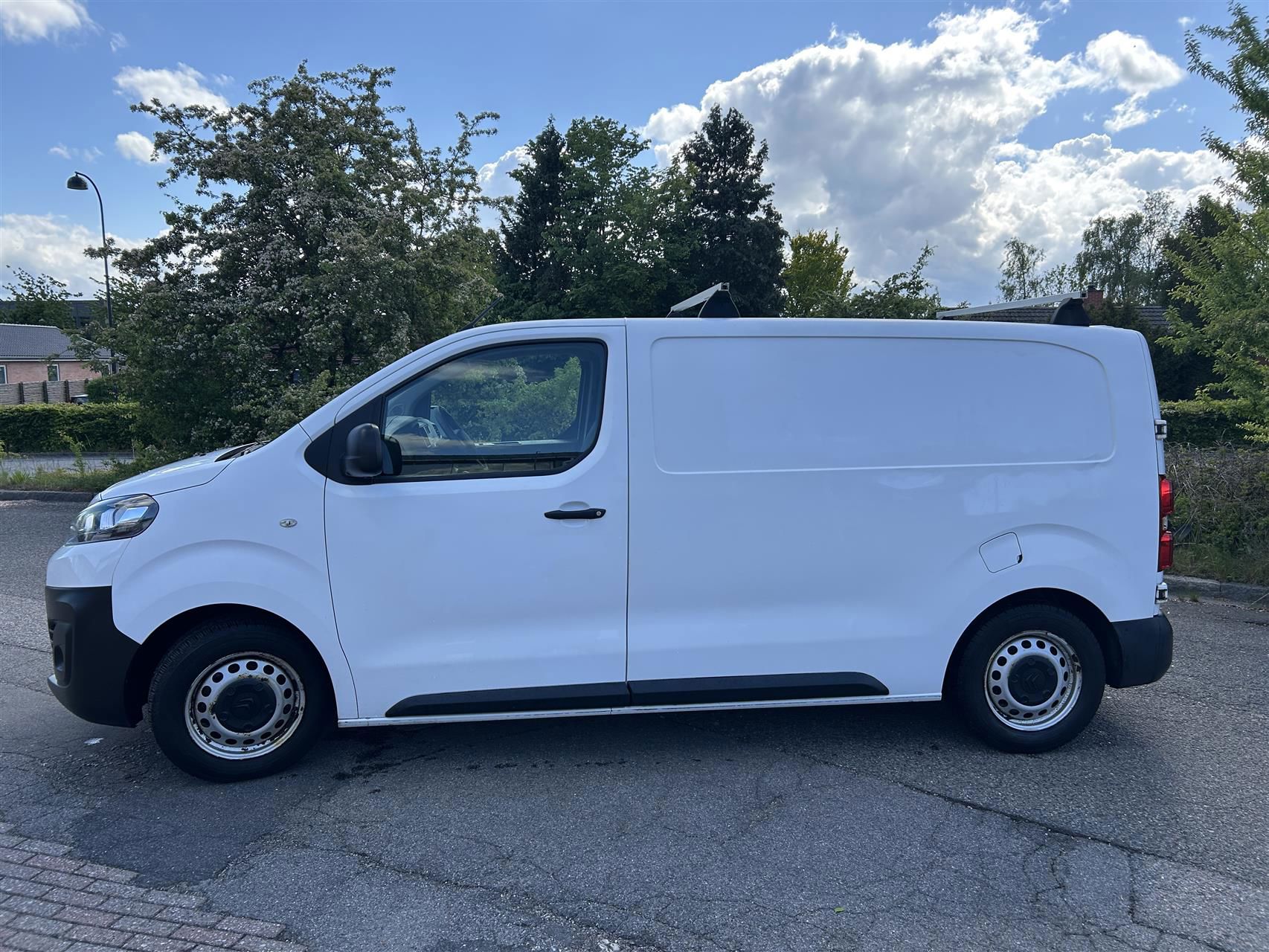 Billede af Citroën Jumpy L2N1 1,6 Blue HDi 115HK Van