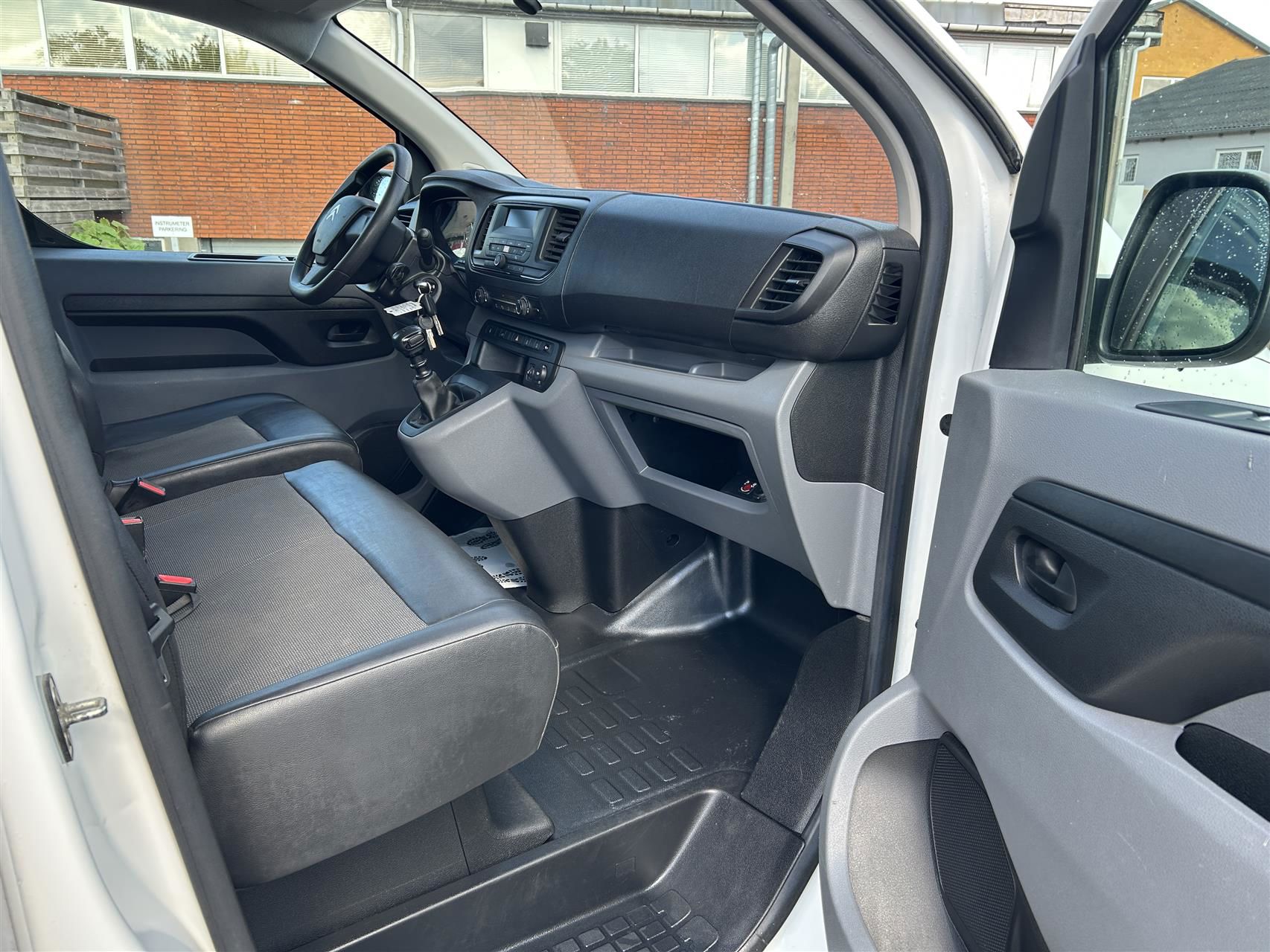 Billede af Citroën Jumpy L2N1 1,6 Blue HDi 115HK Van