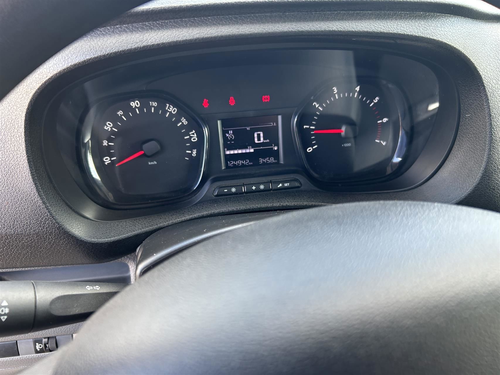 Billede af Citroën Jumpy L2N1 1,6 Blue HDi 115HK Van