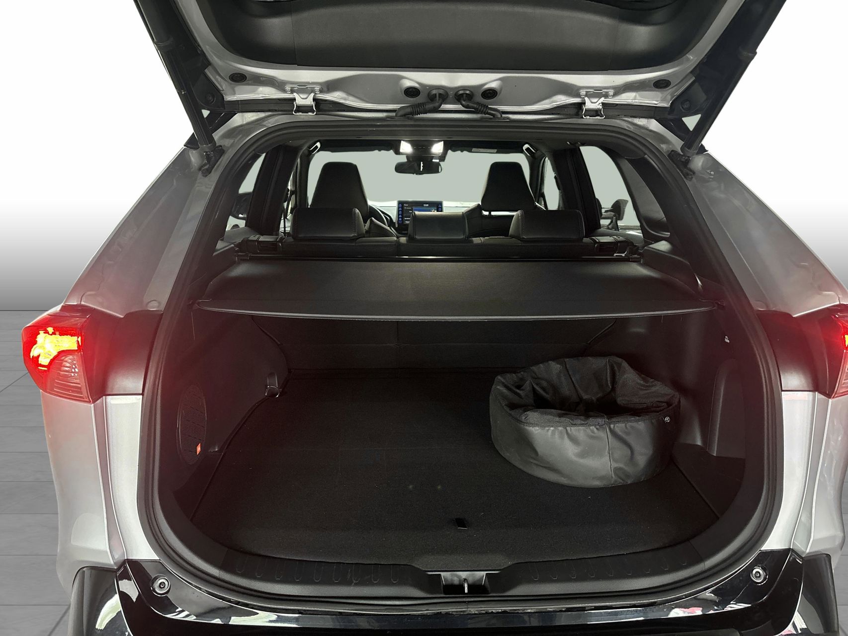 Billede af Toyota RAV4 Plug-in 2,5 Plugin-hybrid Style AWD 306HK 5d 6g Aut.