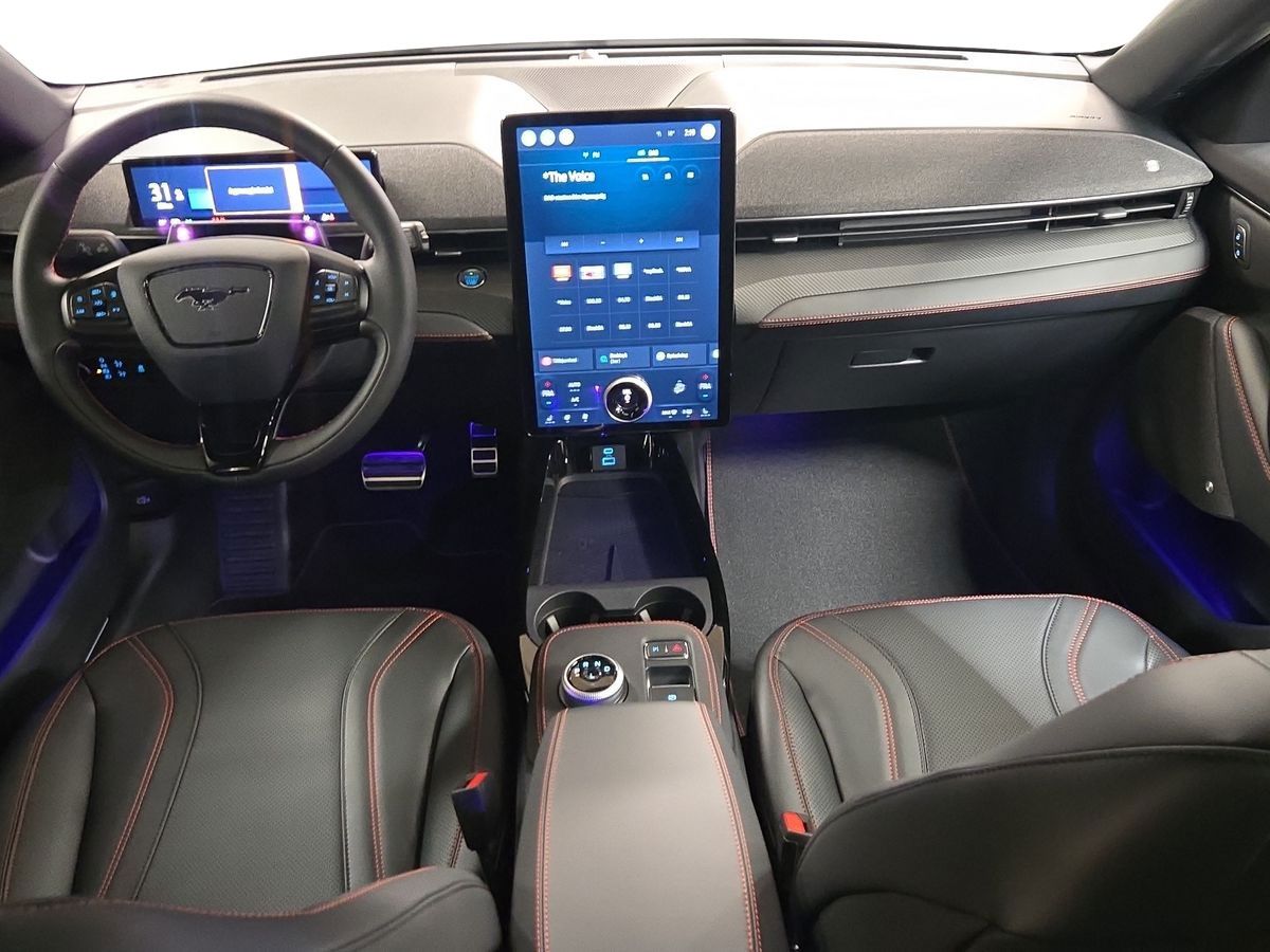 Billede af Ford Mustang Mach-E EL UR Premium AWD 351HK 5d Aut.