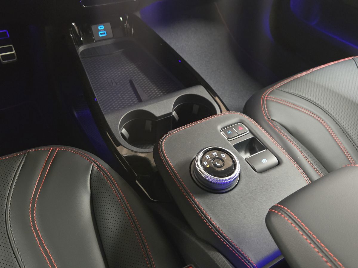 Billede af Ford Mustang Mach-E EL UR Premium AWD 351HK 5d Aut.