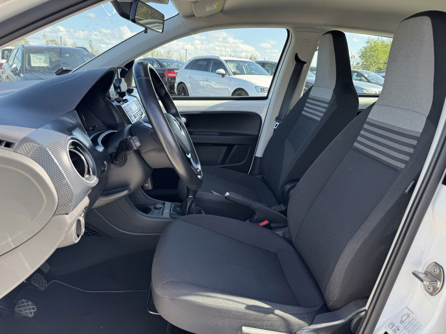 Billede af VW up 1,0 MPI 65HK 5d