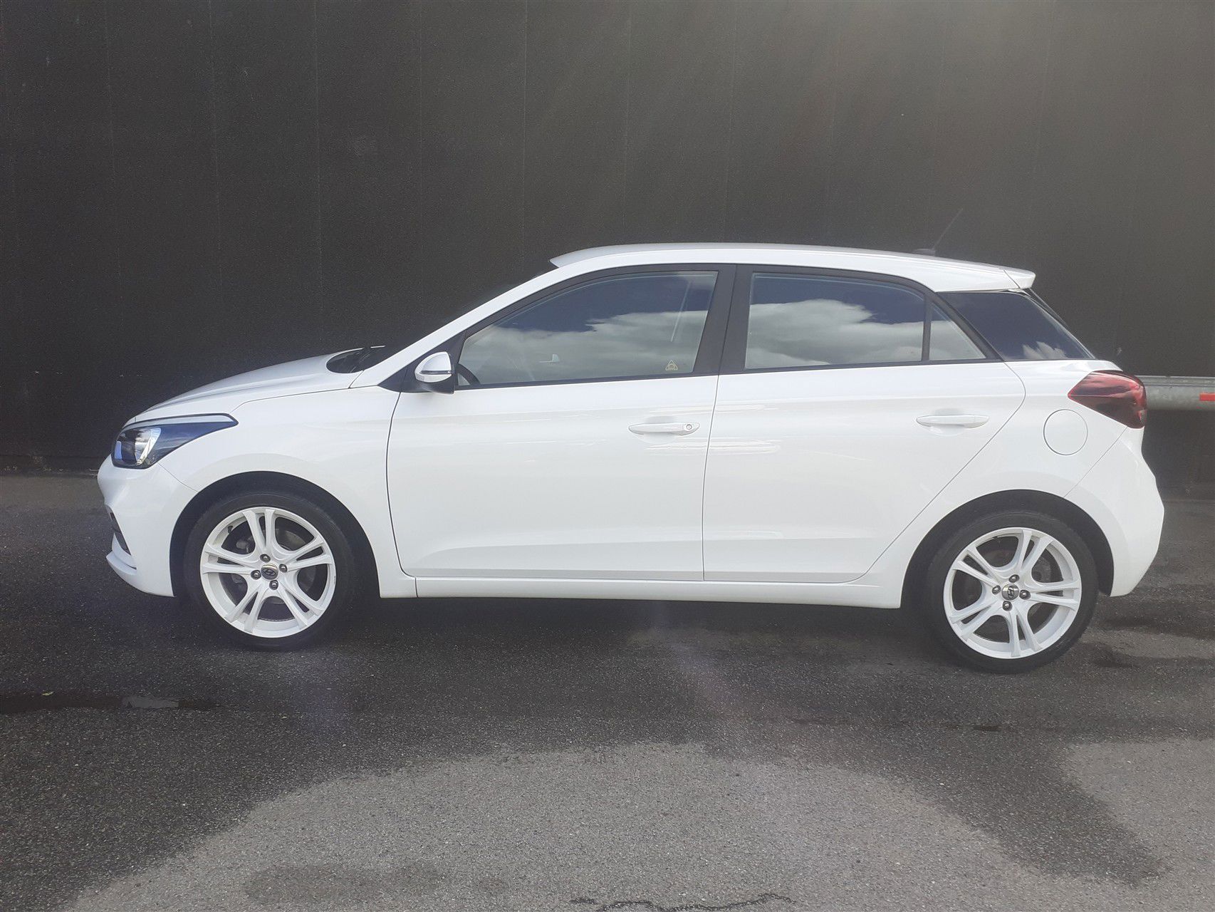 Billede af Hyundai i20 1,0 T-GDI Trend DCT 100HK 5d 7g Aut.
