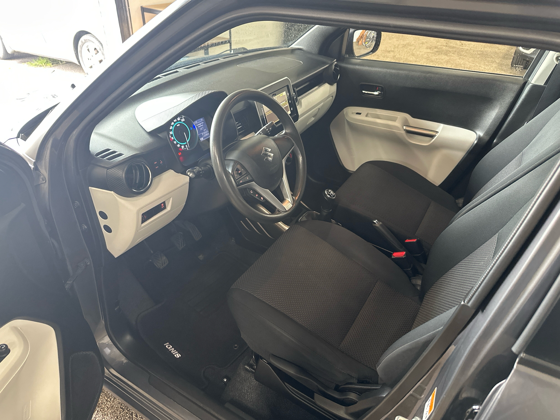 Billede af Suzuki Ignis 1,2 Dualjet Active AEB 90HK 5d