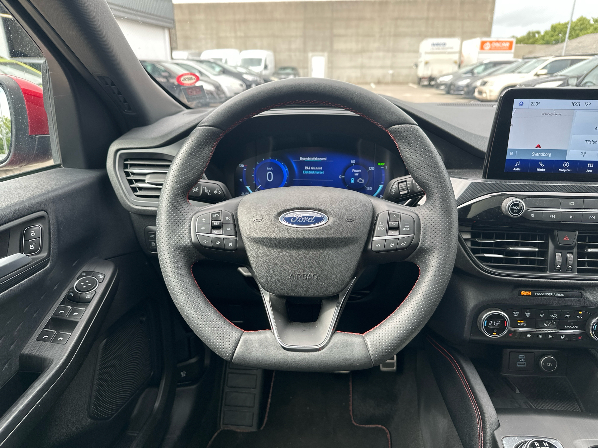Billede af Ford Kuga 2,5 Plugin-hybrid ST-Line X CVT 225HK 5d Trinl. Gear